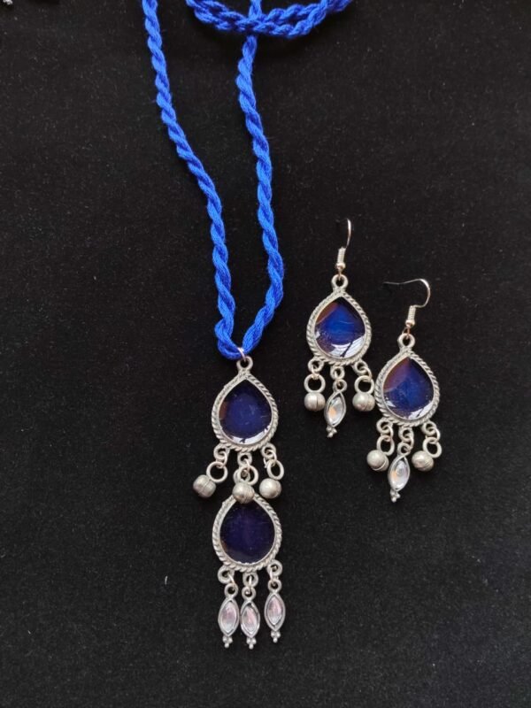 Royal Blue Teardrop Black polished Jewellery Set