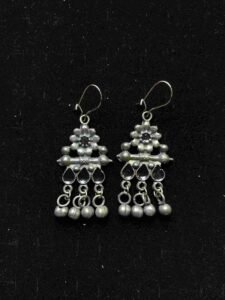 Kavya Danglers Black