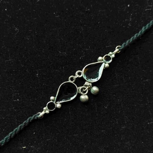 chic5 Onyx Twin Drop Choker